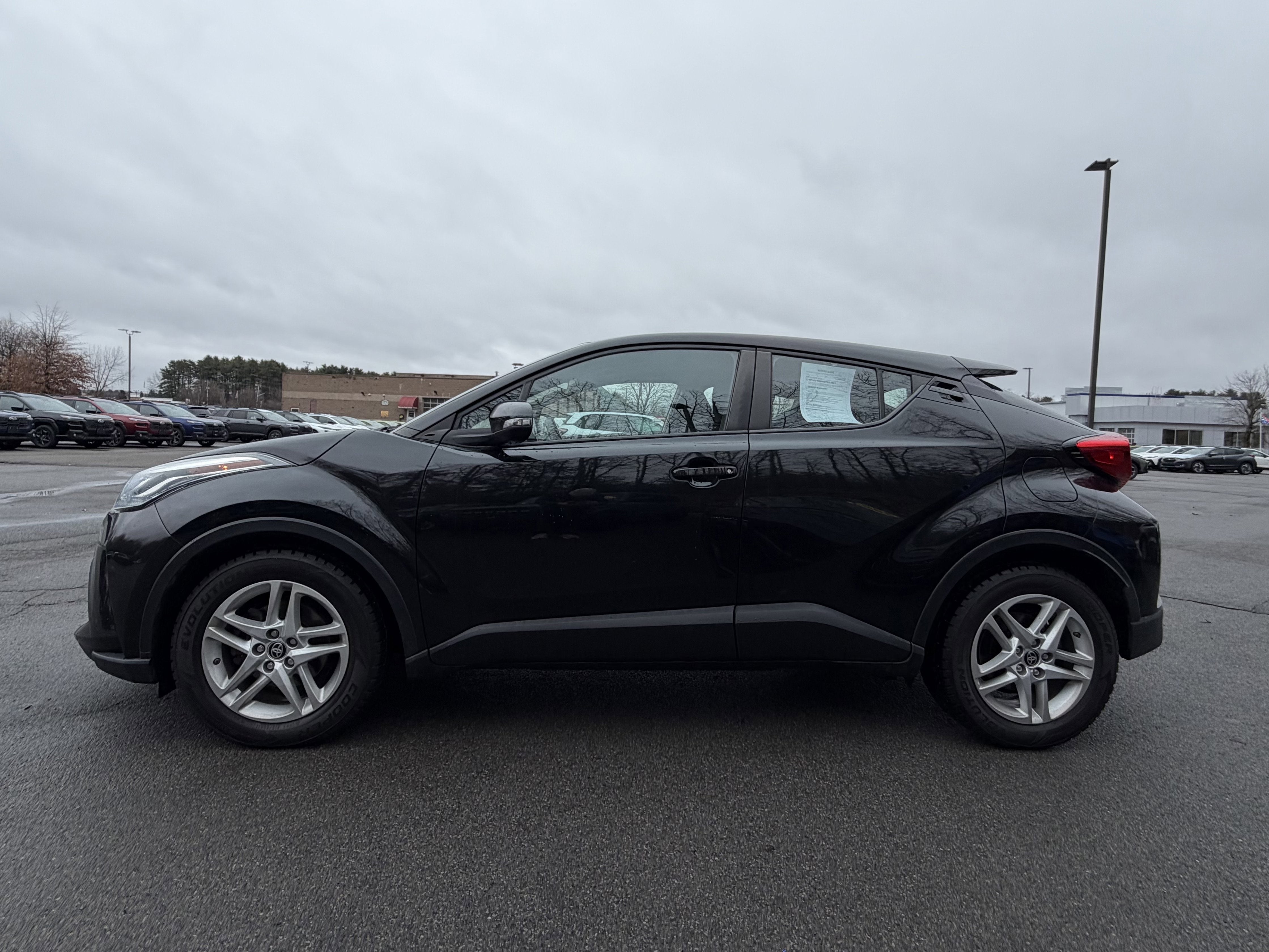 2021 Toyota C-HR LE