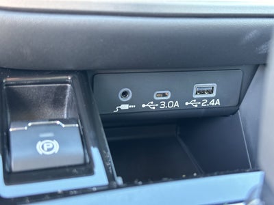 2025 Subaru LEGACY Limited