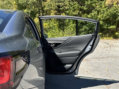 2025 Subaru LEGACY Limited