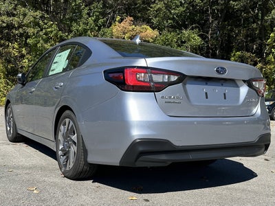 2025 Subaru LEGACY Limited