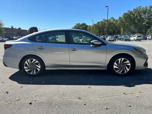 2025 Subaru LEGACY Limited