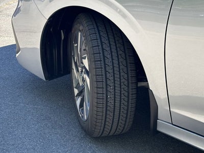 2025 Subaru LEGACY Limited