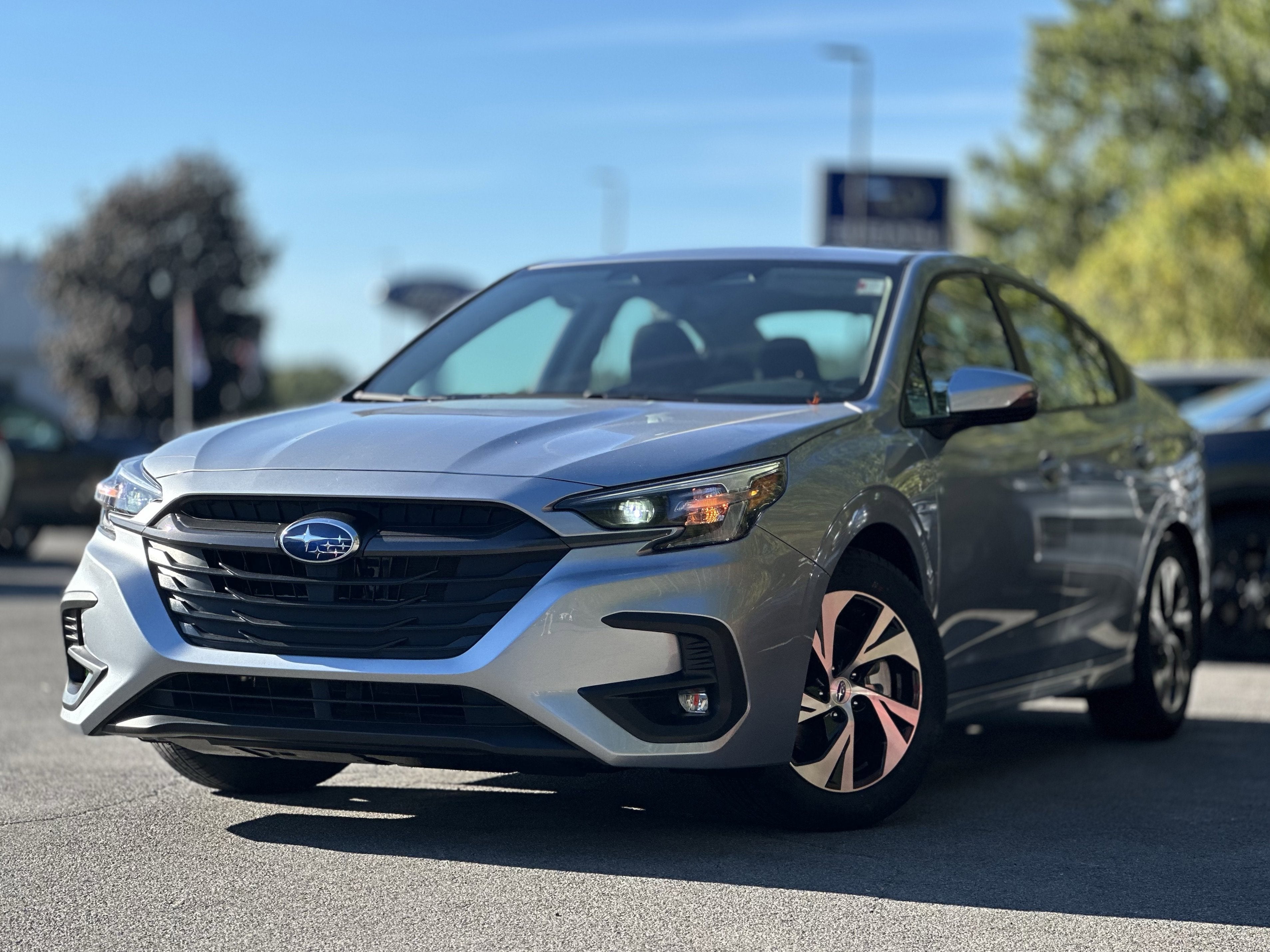 2025 Subaru LEGACY Limited