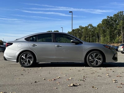2025 Subaru LEGACY Limited