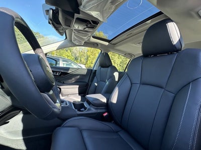 2025 Subaru LEGACY Limited