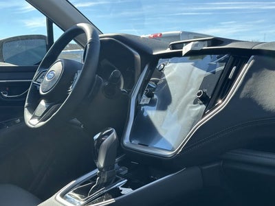 2025 Subaru LEGACY Limited