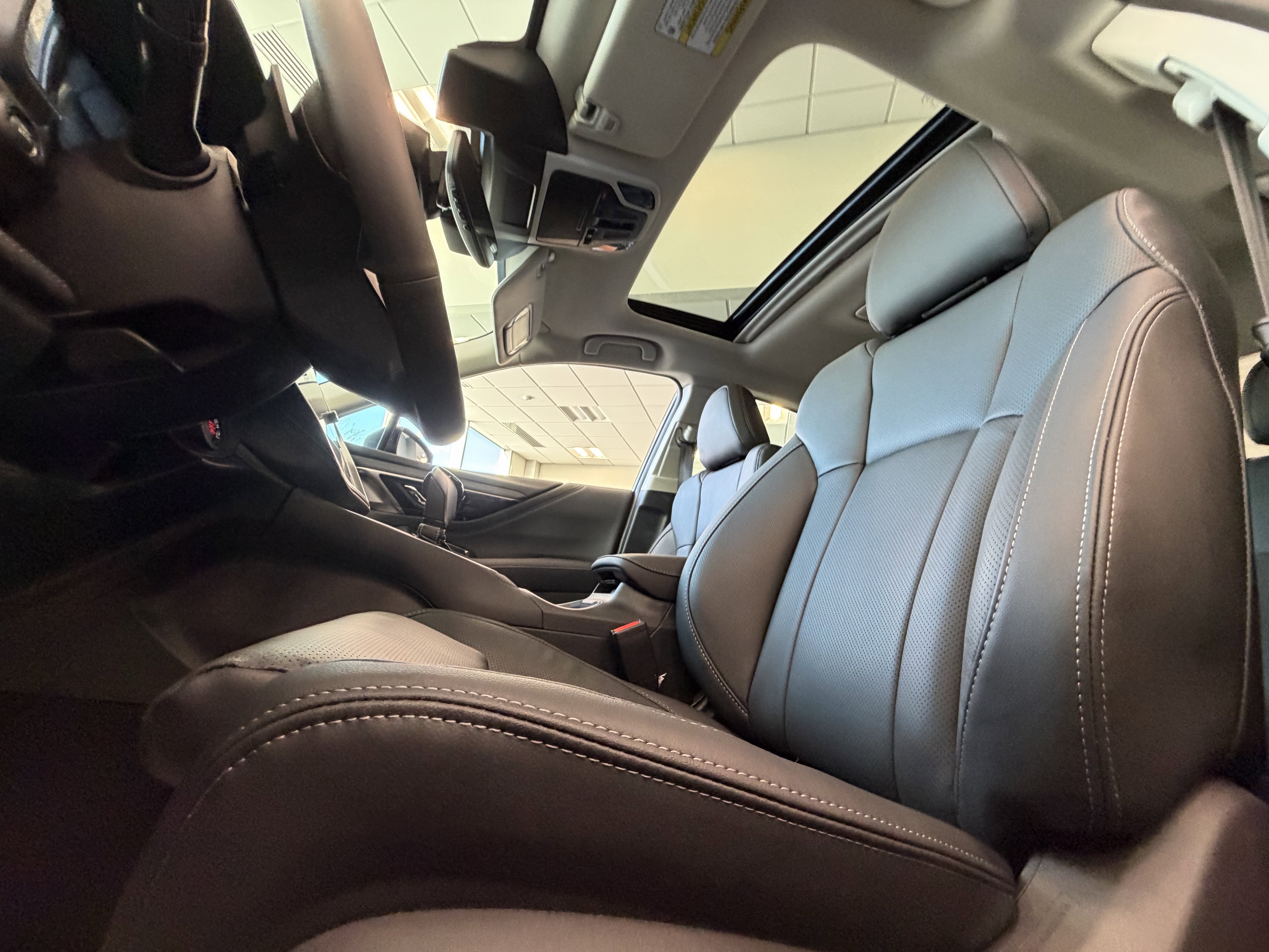 2025 Subaru LEGACY Touring XT