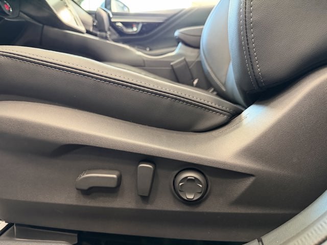 2025 Subaru LEGACY Touring XT