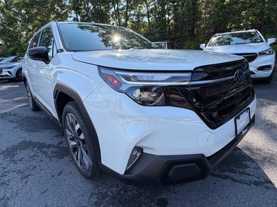 2026 Subaru FORESTER Touring