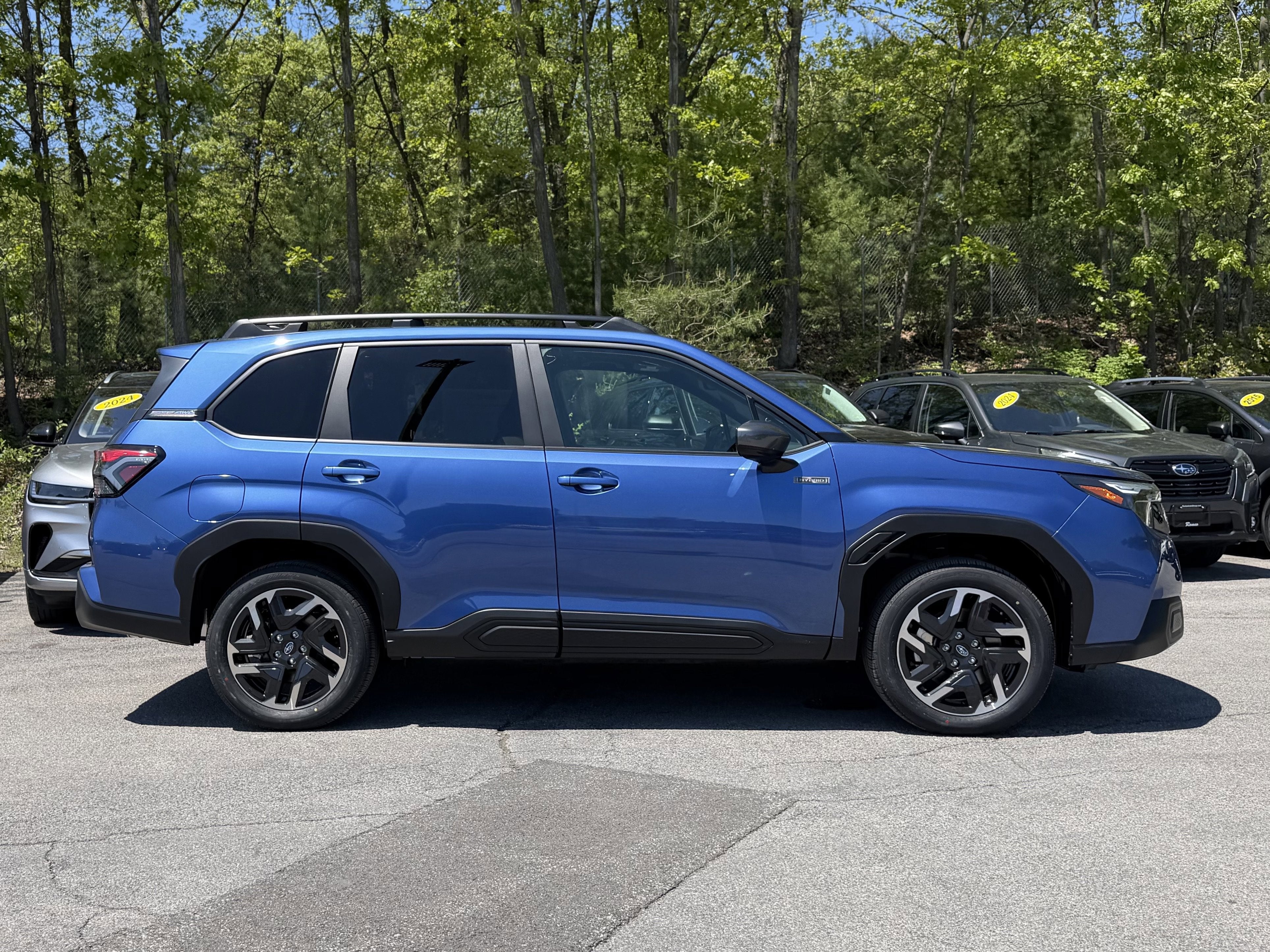 2026 Subaru FORESTER Premium Hybrid