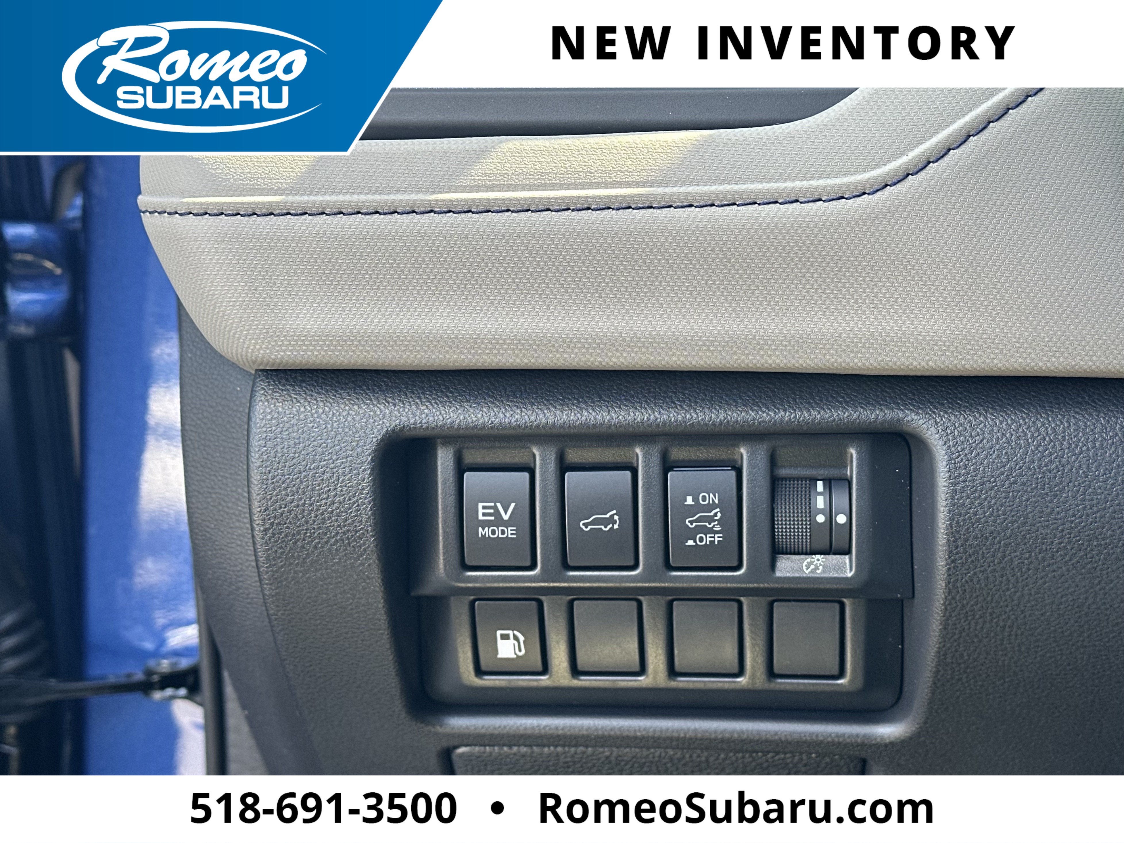 2026 Subaru FORESTER Premium Hybrid