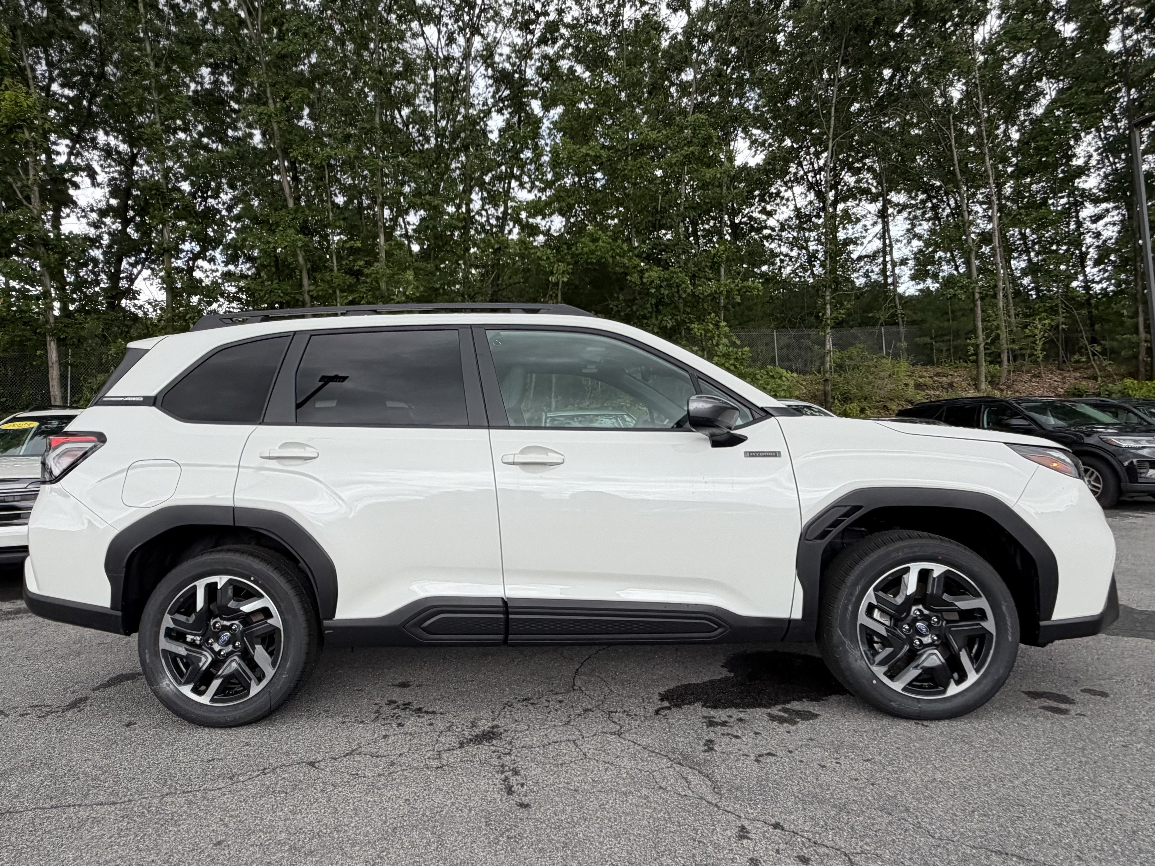 2026 Subaru FORESTER Premium Hybrid