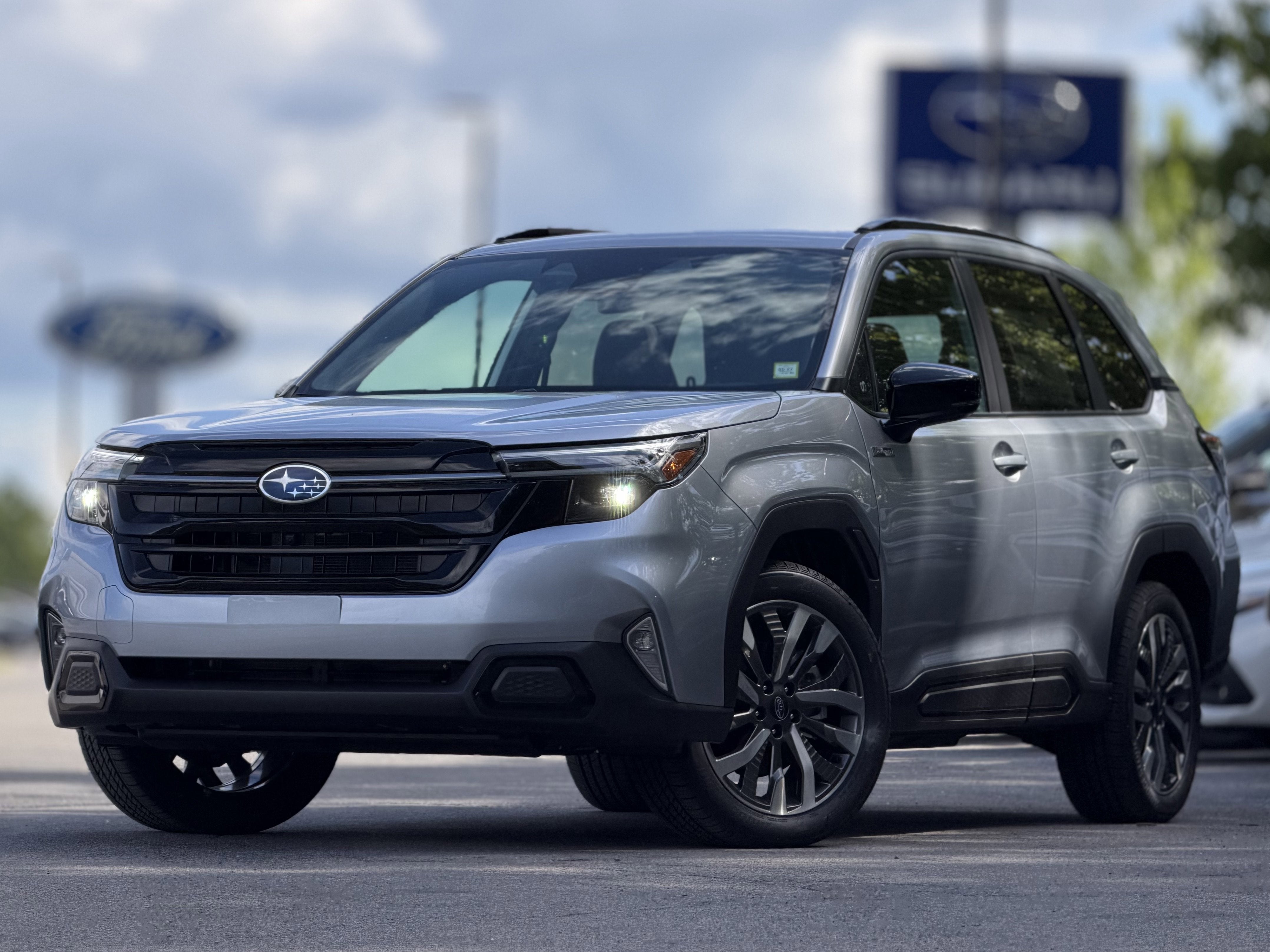 2026 Subaru FORESTER Touring Hybrid