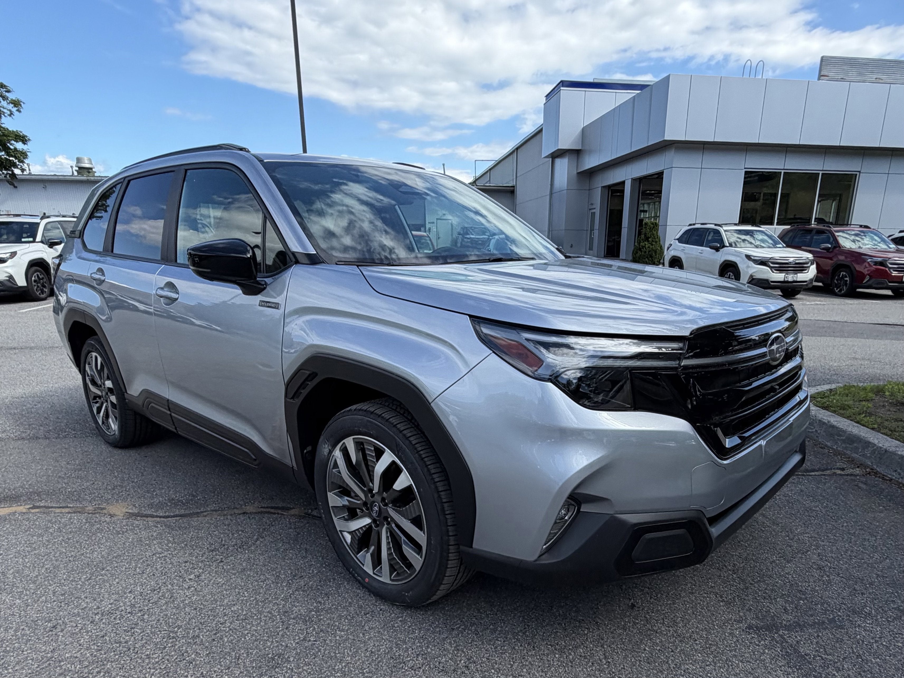 2026 Subaru FORESTER Touring Hybrid