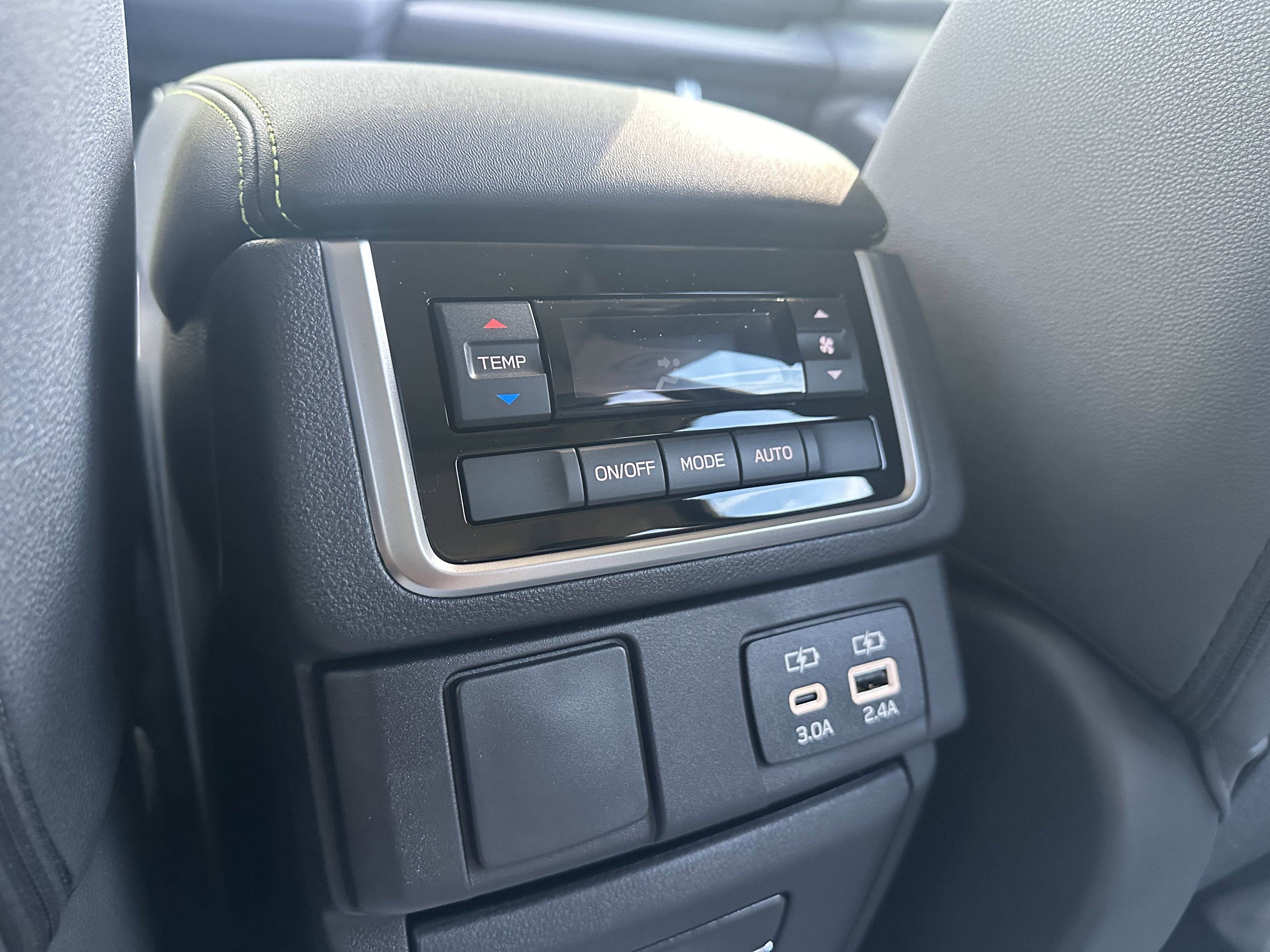 2025 Subaru ASCENT Onyx Edition