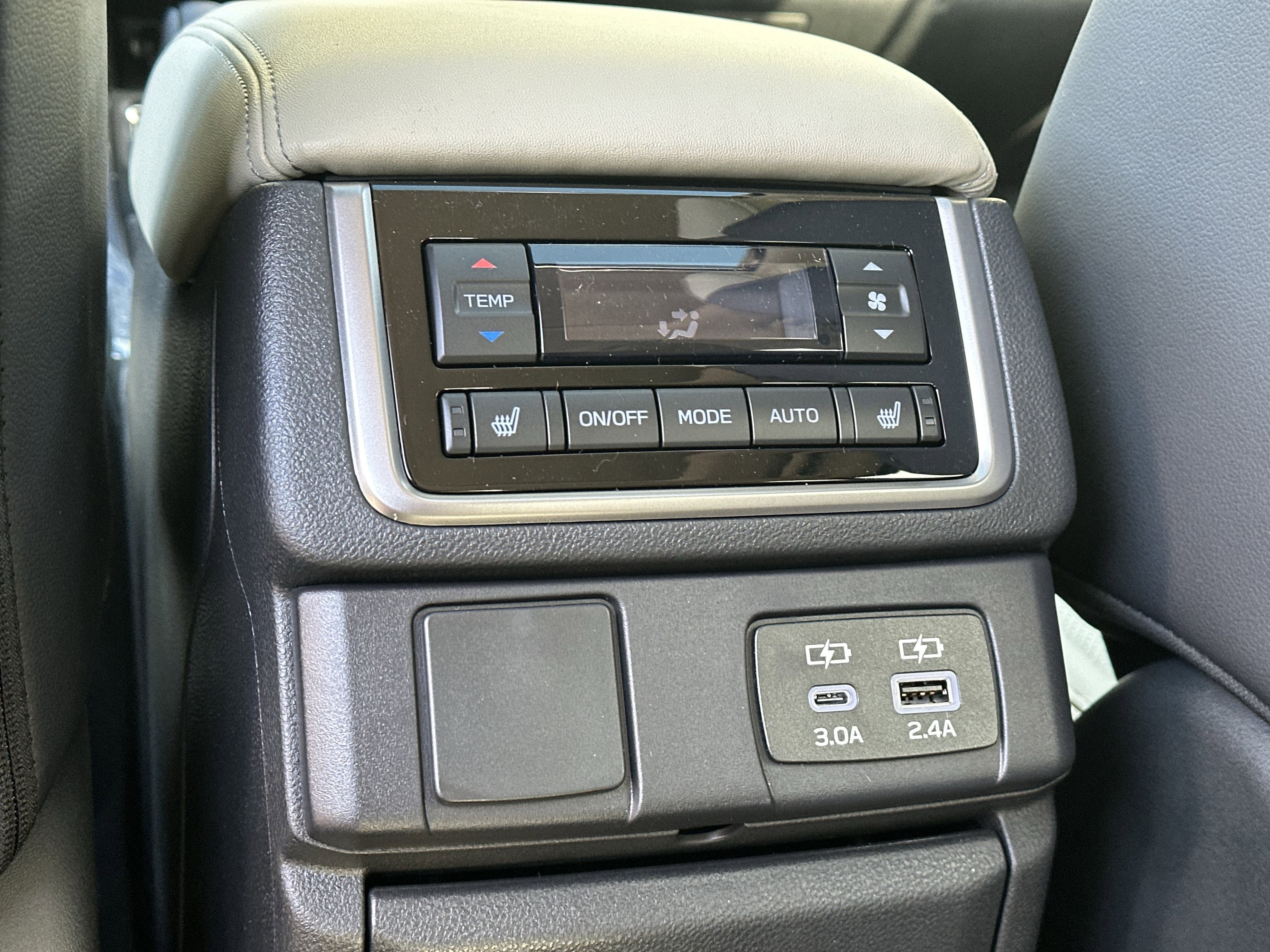 2025 Subaru ASCENT Limited 7 -Passenger