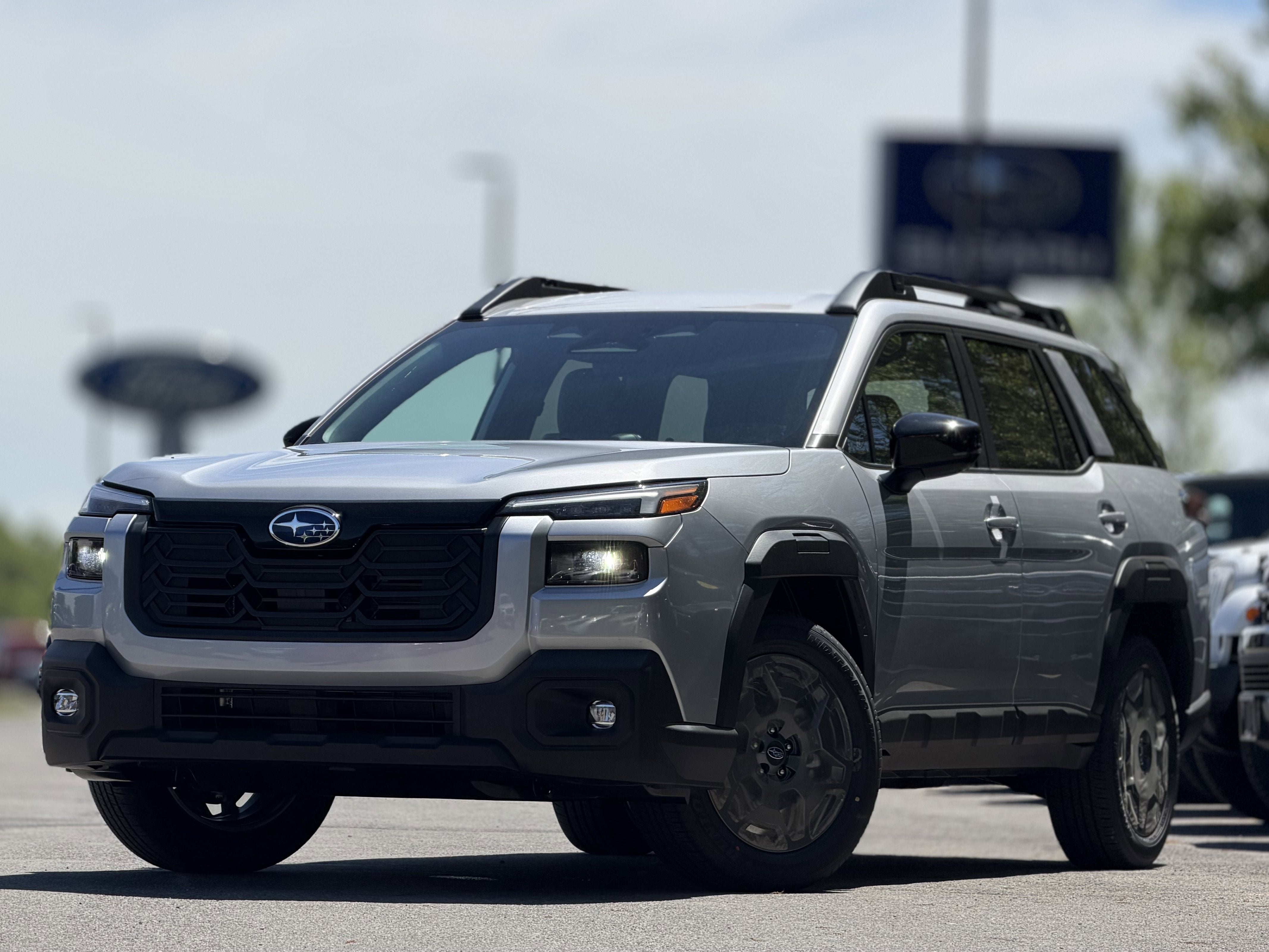 2026 Subaru Outback Premium's photo