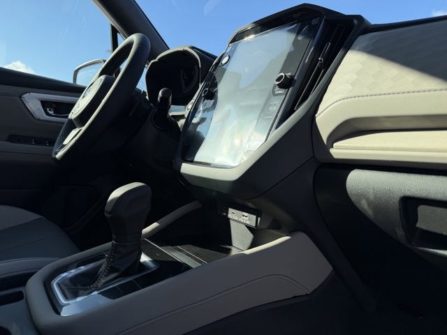 2025 Subaru FORESTER Limited Hybrid