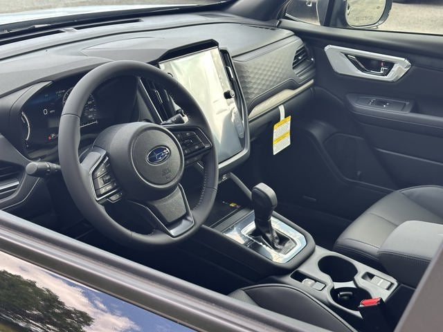 2025 Subaru FORESTER Limited Hybrid