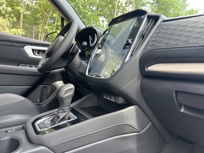 2025 Subaru FORESTER Limited Hybrid