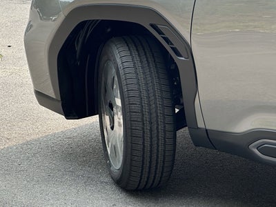 2025 Subaru FORESTER Limited Hybrid