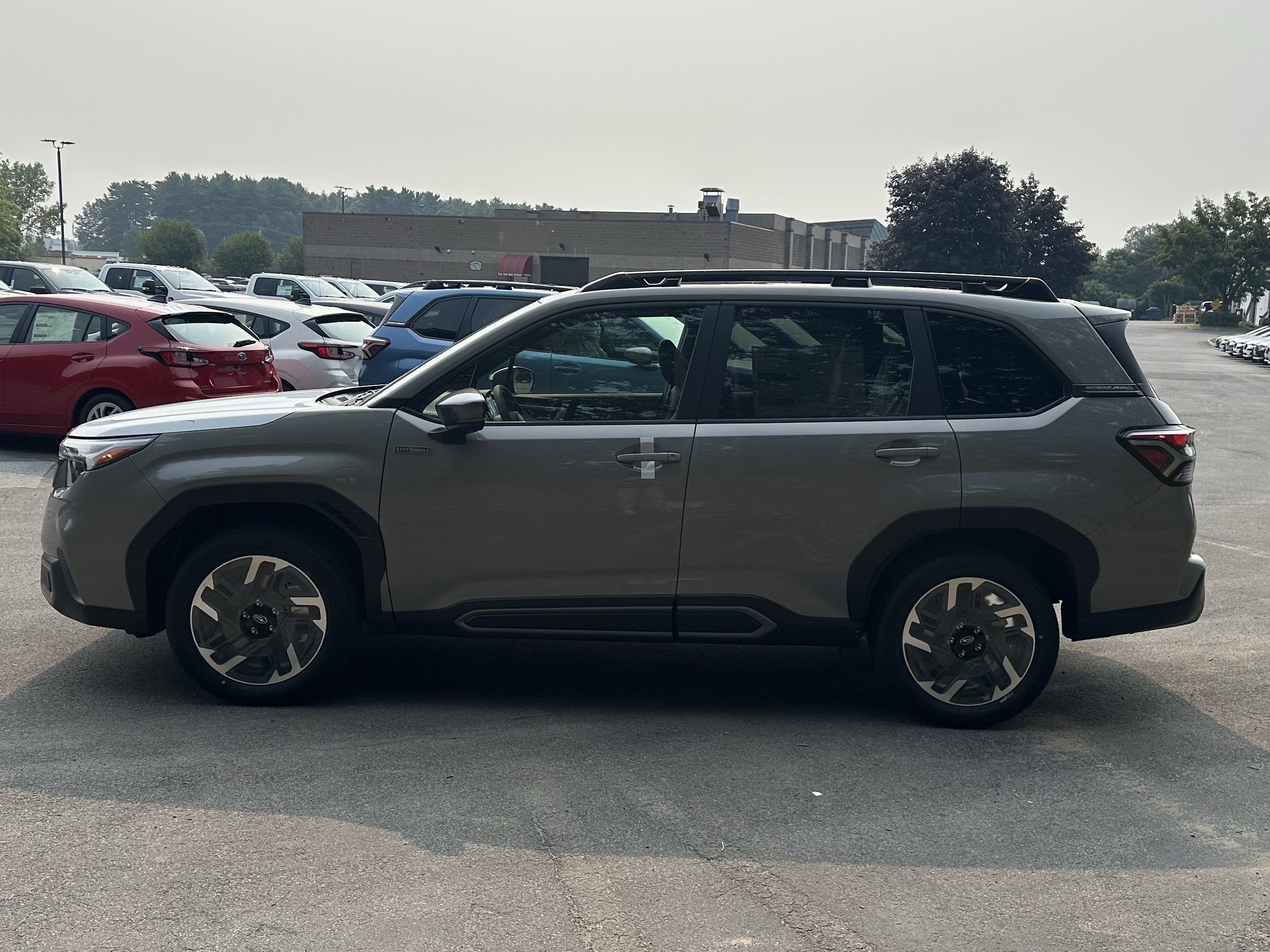 2025 Subaru FORESTER Limited Hybrid