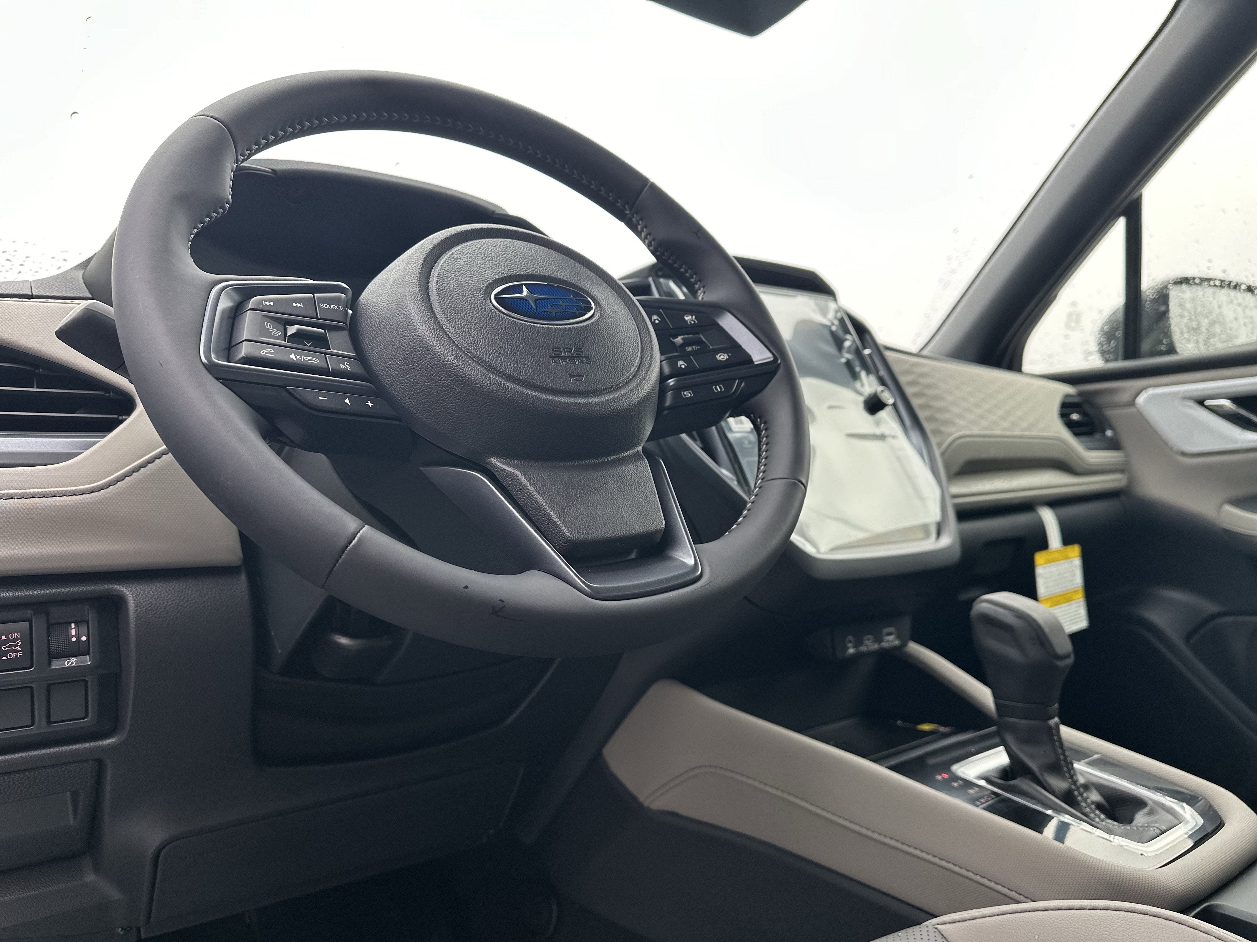 2025 Subaru FORESTER Limited Hybrid