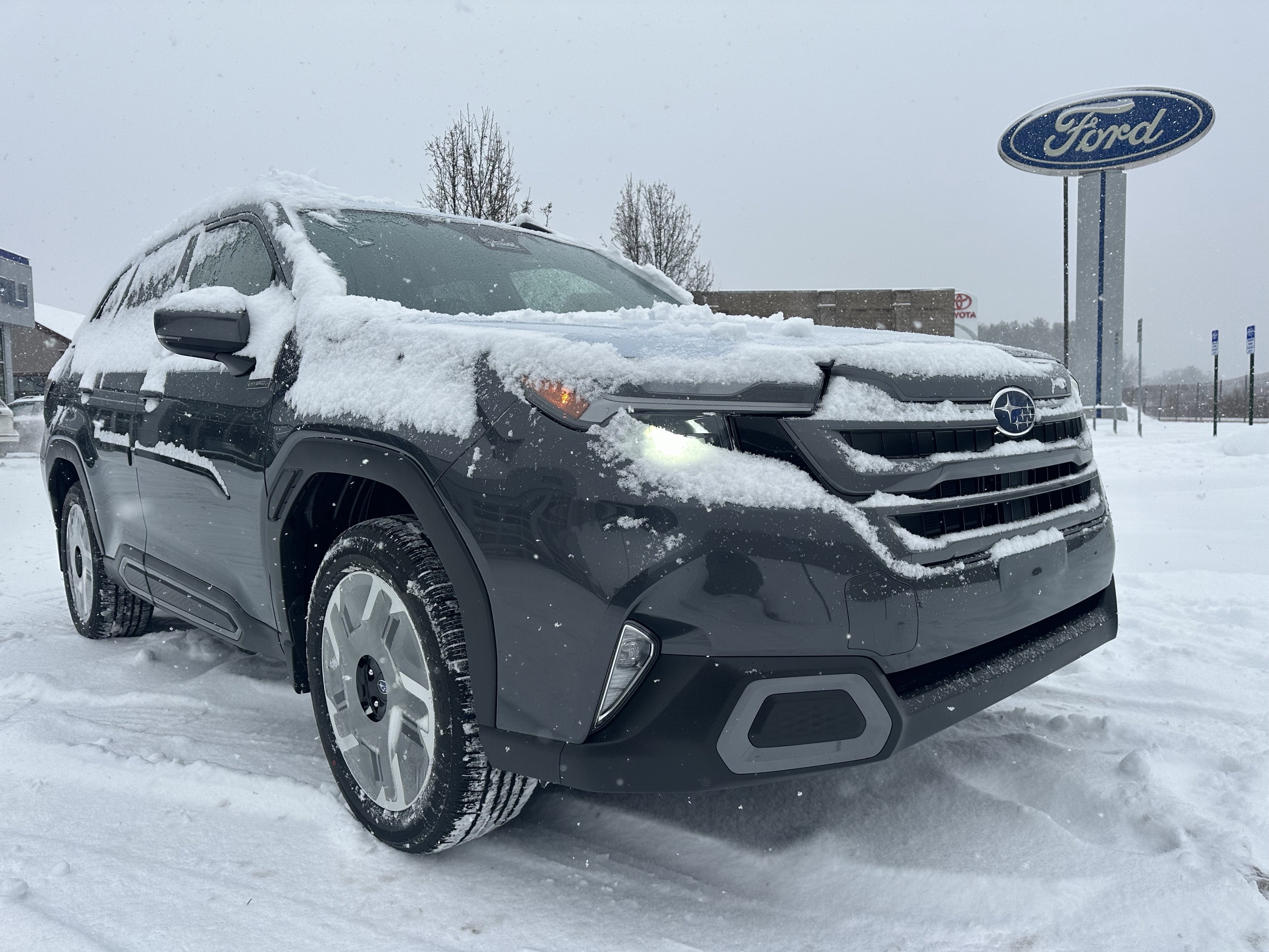 2025 Subaru FORESTER Limited Hybrid