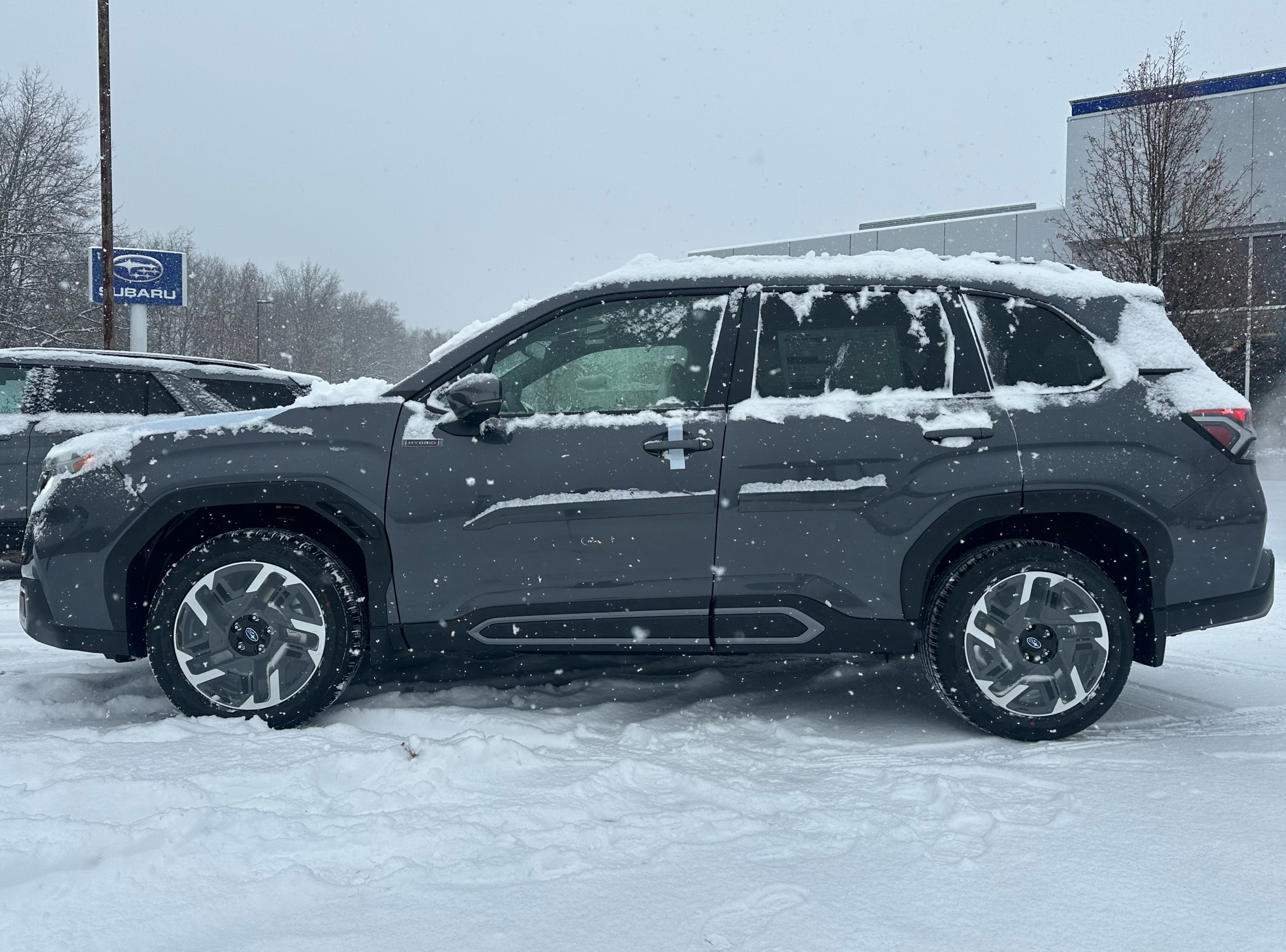 2025 Subaru FORESTER Limited Hybrid
