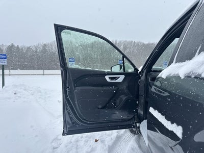 2025 Subaru FORESTER Limited Hybrid