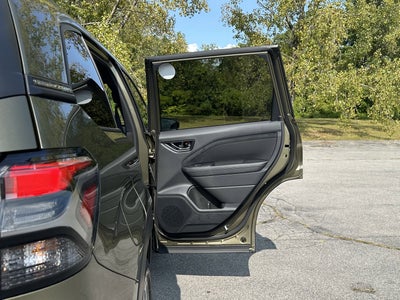 2025 Subaru FORESTER Limited Hybrid