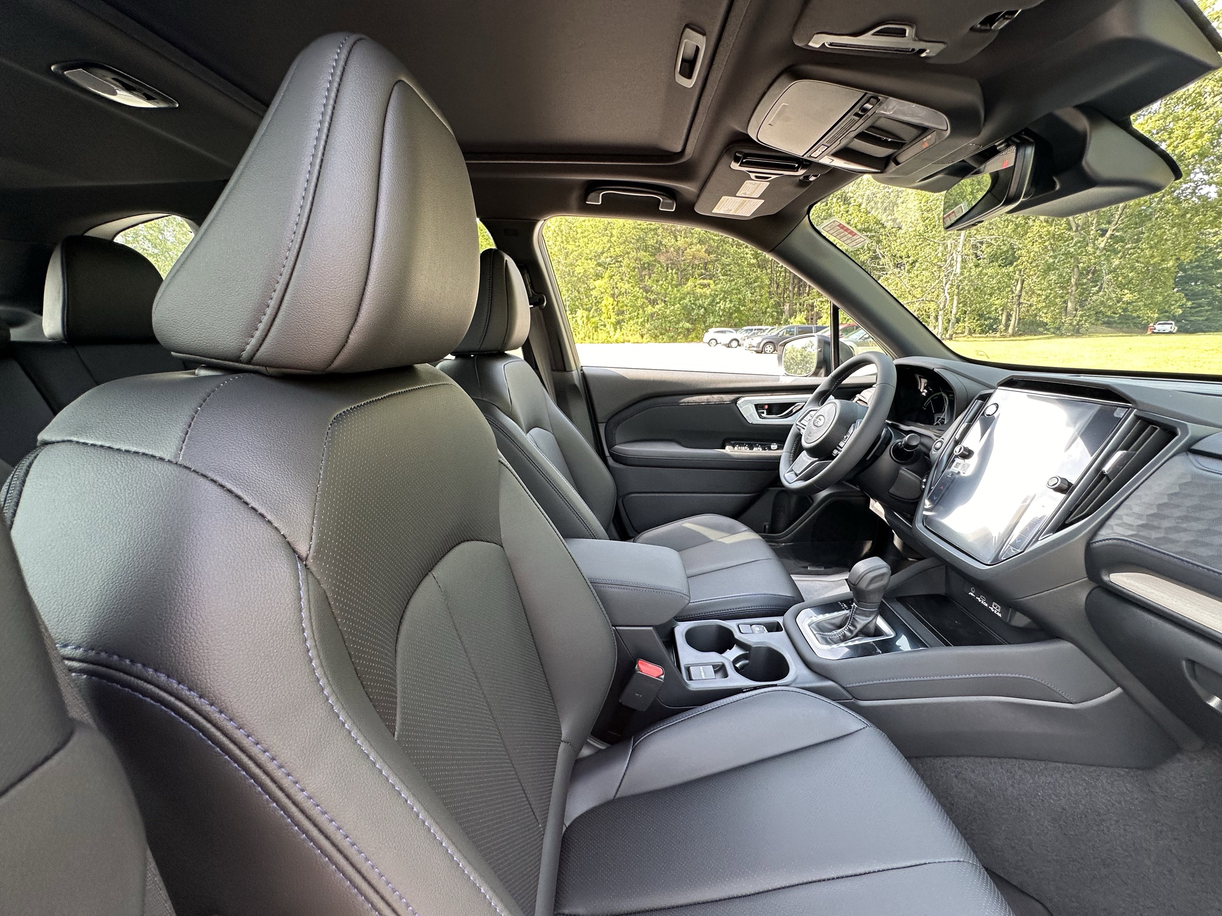 2025 Subaru FORESTER Limited Hybrid