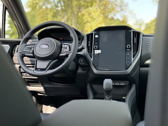 2025 Subaru FORESTER Limited Hybrid