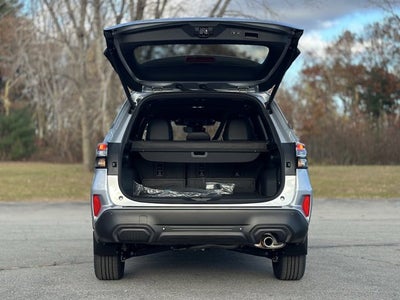 2025 Subaru FORESTER Limited Hybrid