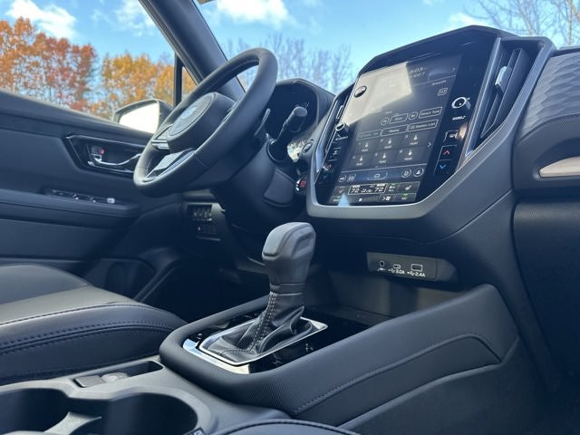 2025 Subaru FORESTER Limited Hybrid