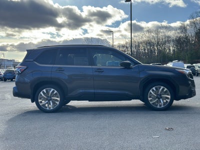 2025 Subaru FORESTER Touring Hybrid