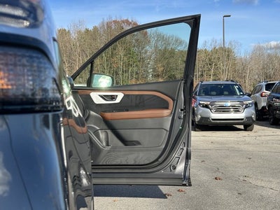 2025 Subaru FORESTER Touring Hybrid