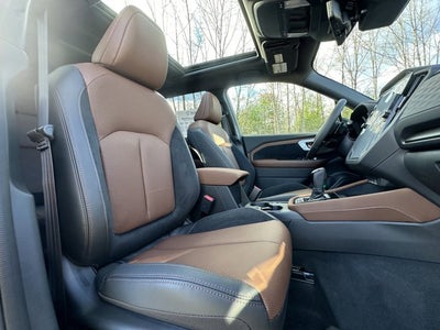 2025 Subaru FORESTER Touring Hybrid