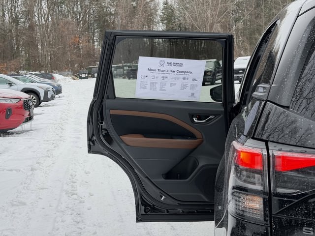 2025 Subaru FORESTER Touring Hybrid