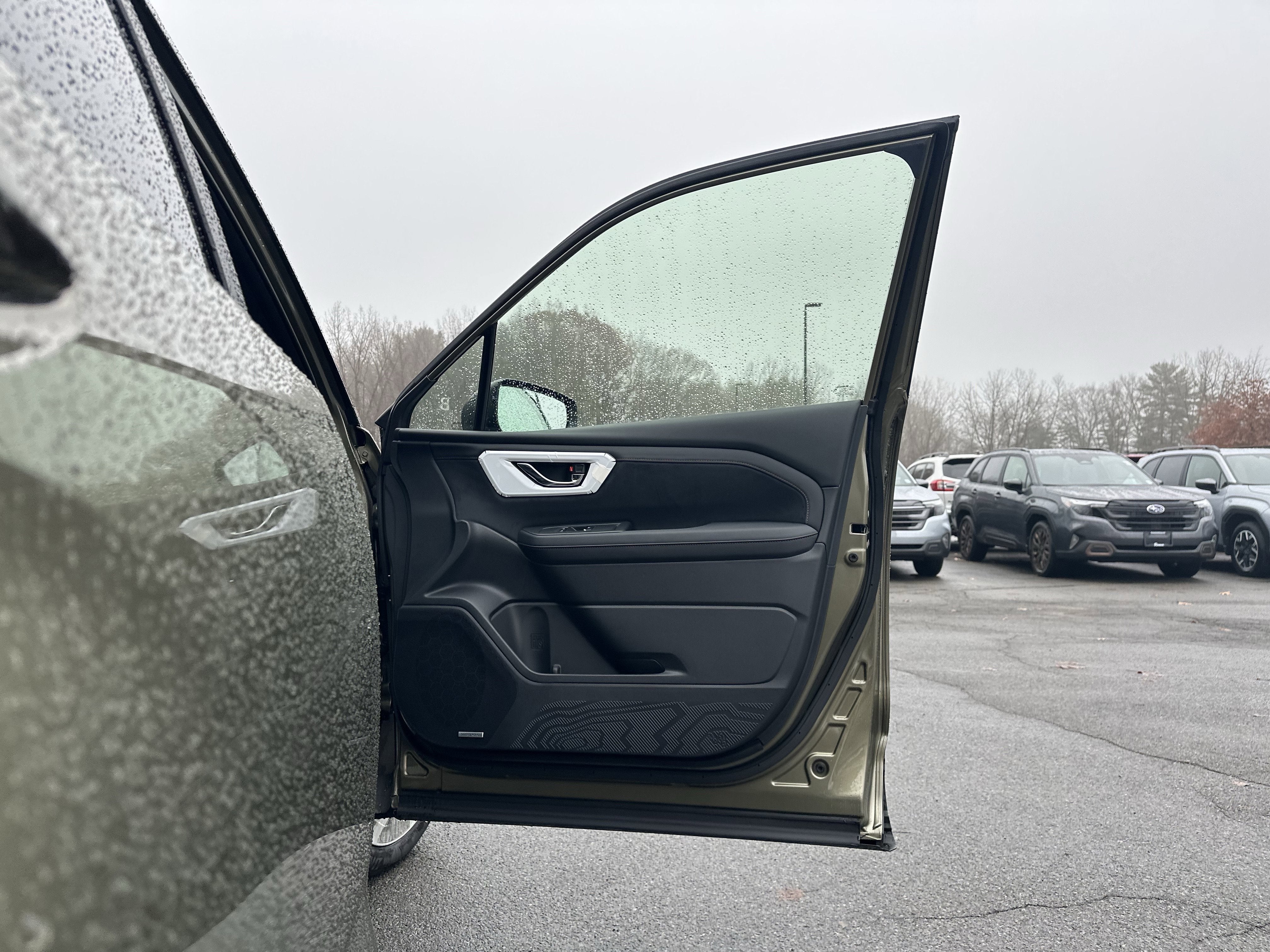 2025 Subaru FORESTER Touring Hybrid