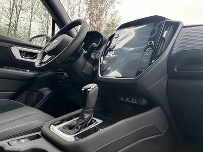 2025 Subaru FORESTER Touring Hybrid