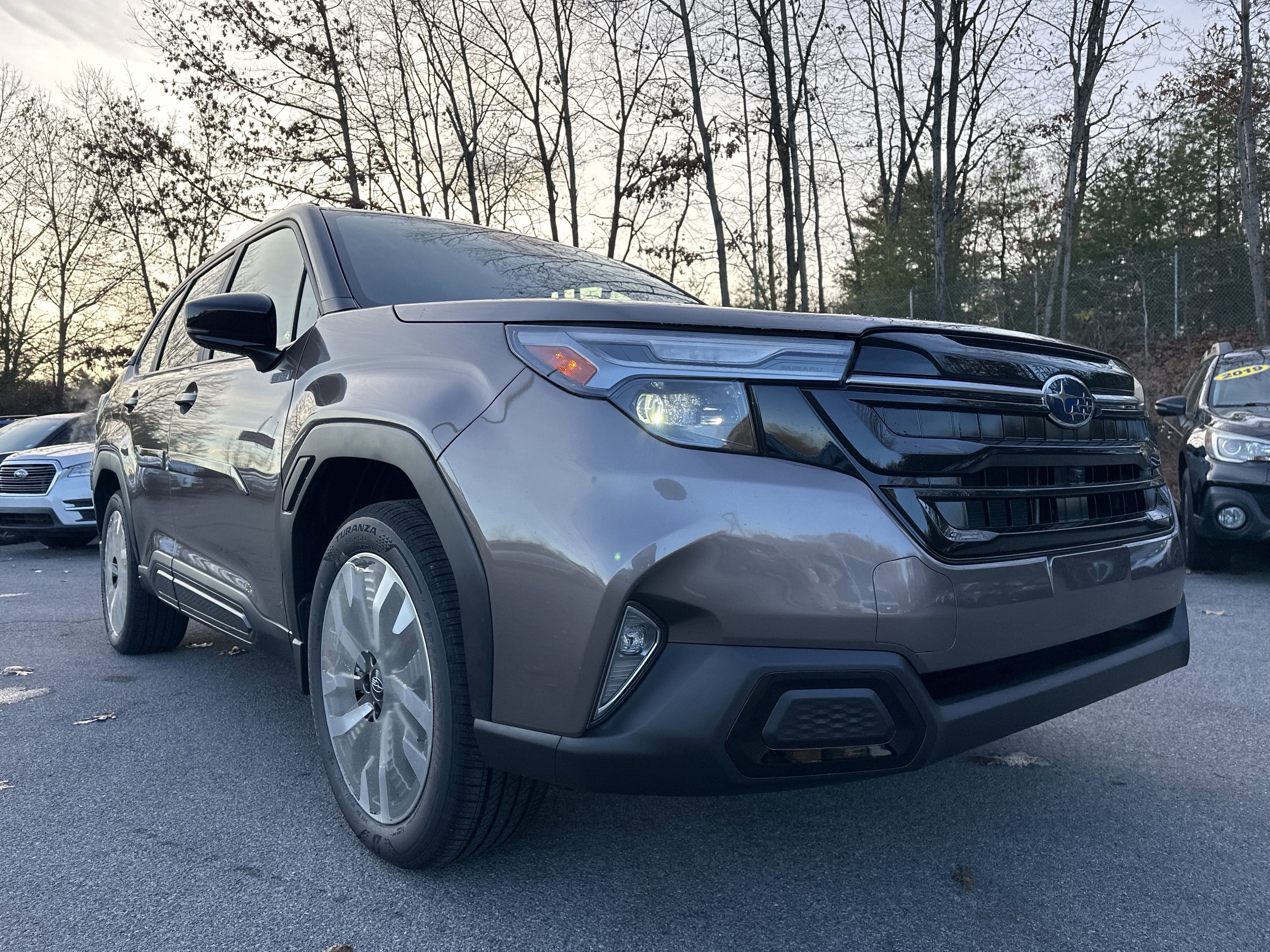 2025 Subaru FORESTER Touring Hybrid