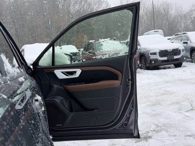 2025 Subaru FORESTER Touring Hybrid