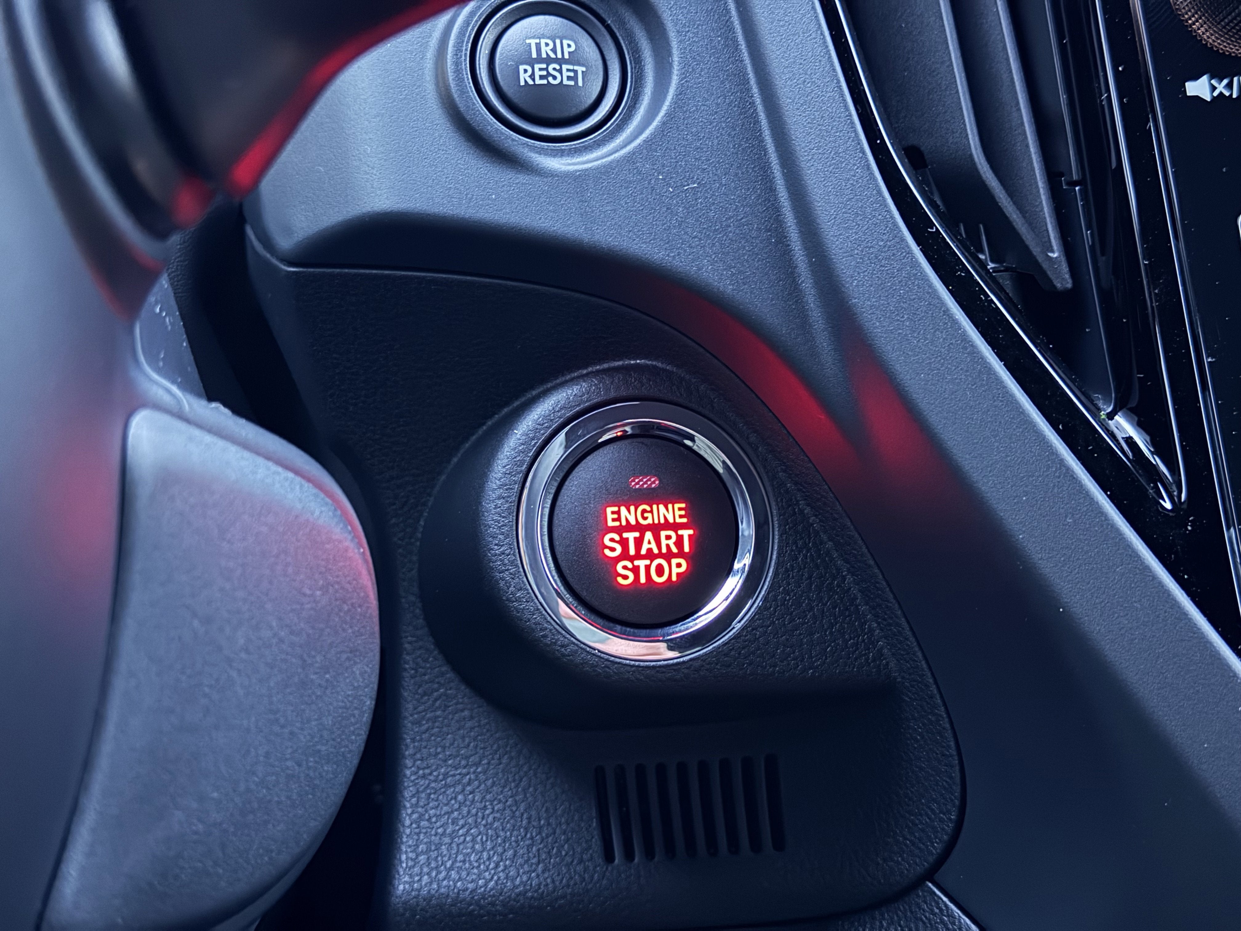 2025 Subaru FORESTER Touring Hybrid