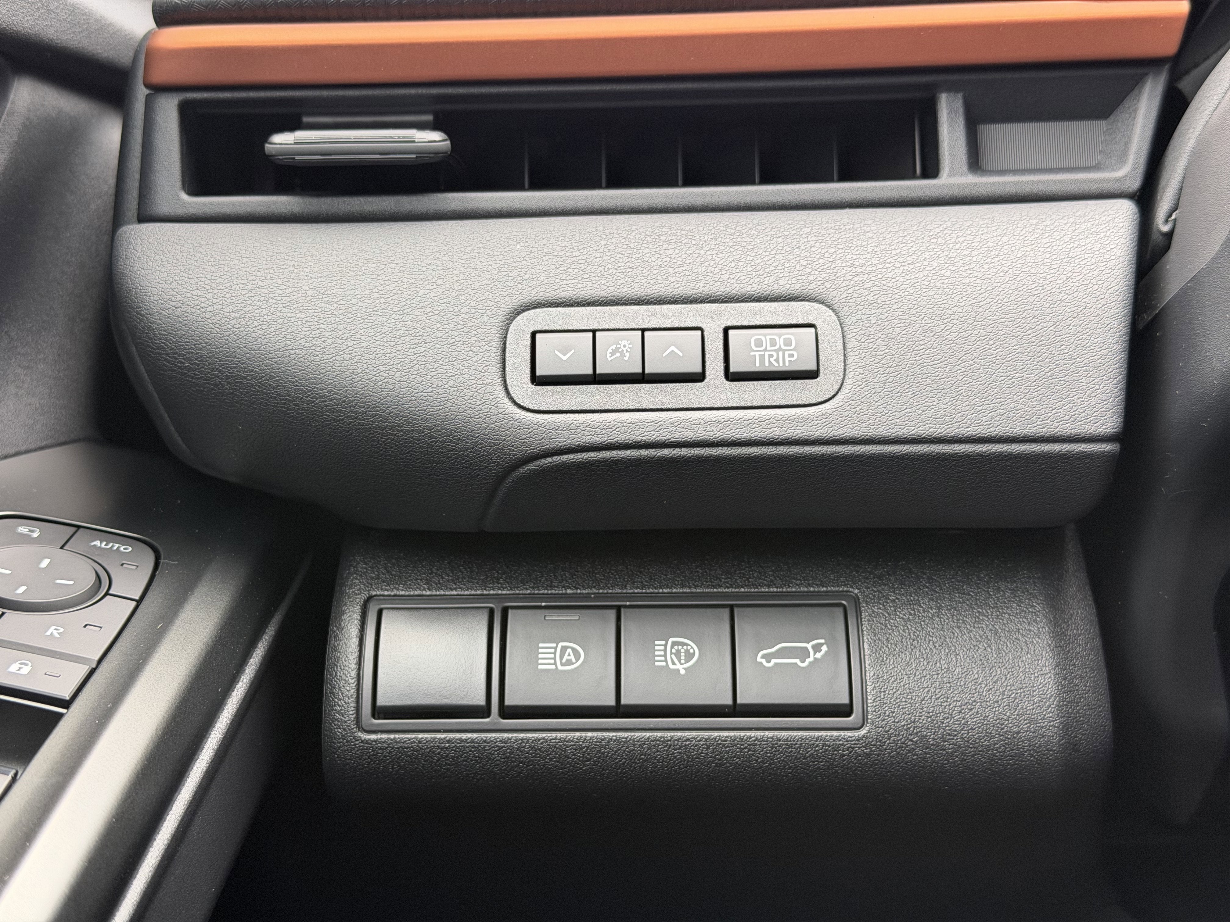 2026 Subaru UNCHARTED Sport