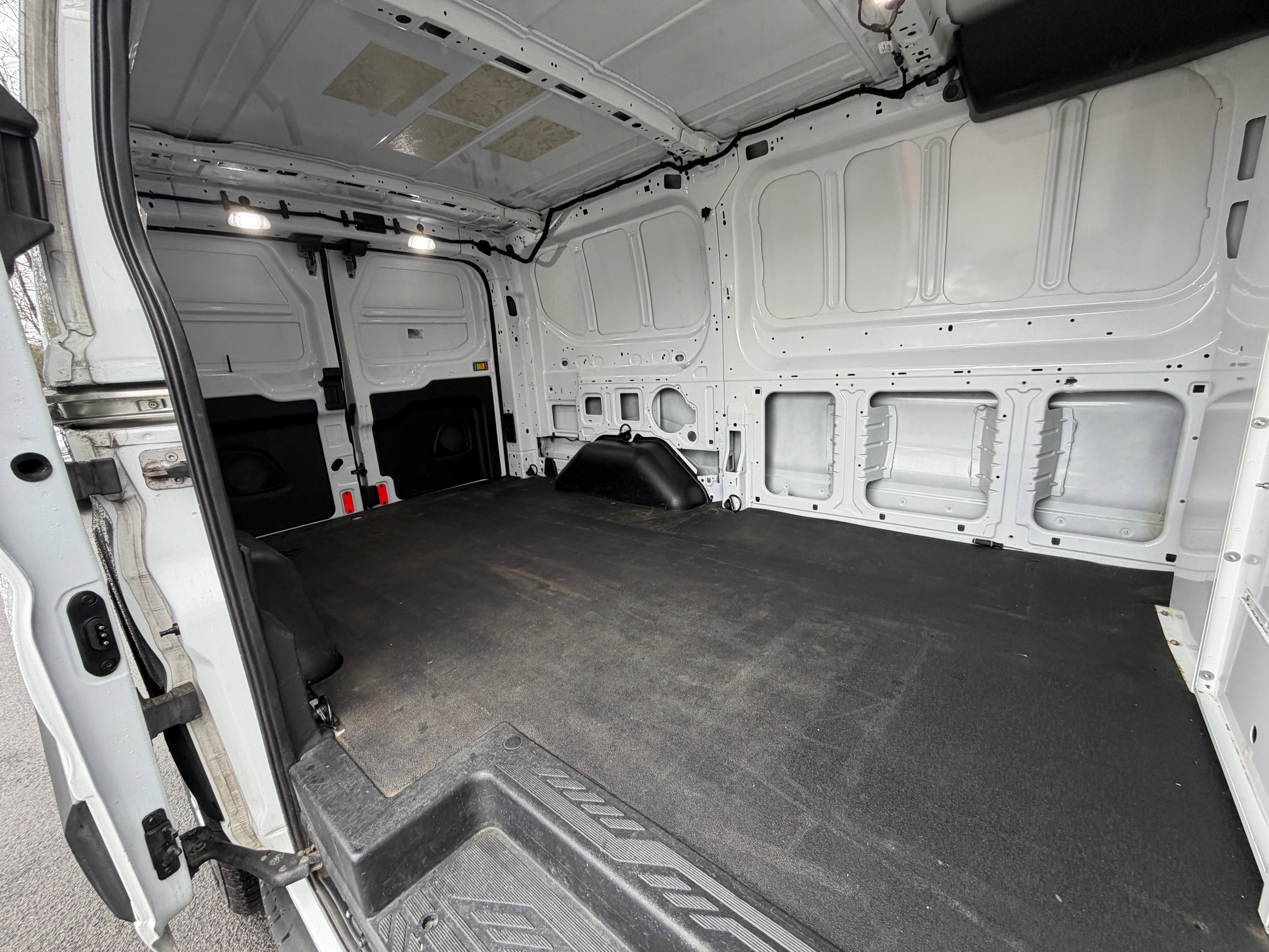 2019 Ford Transit-250 Base