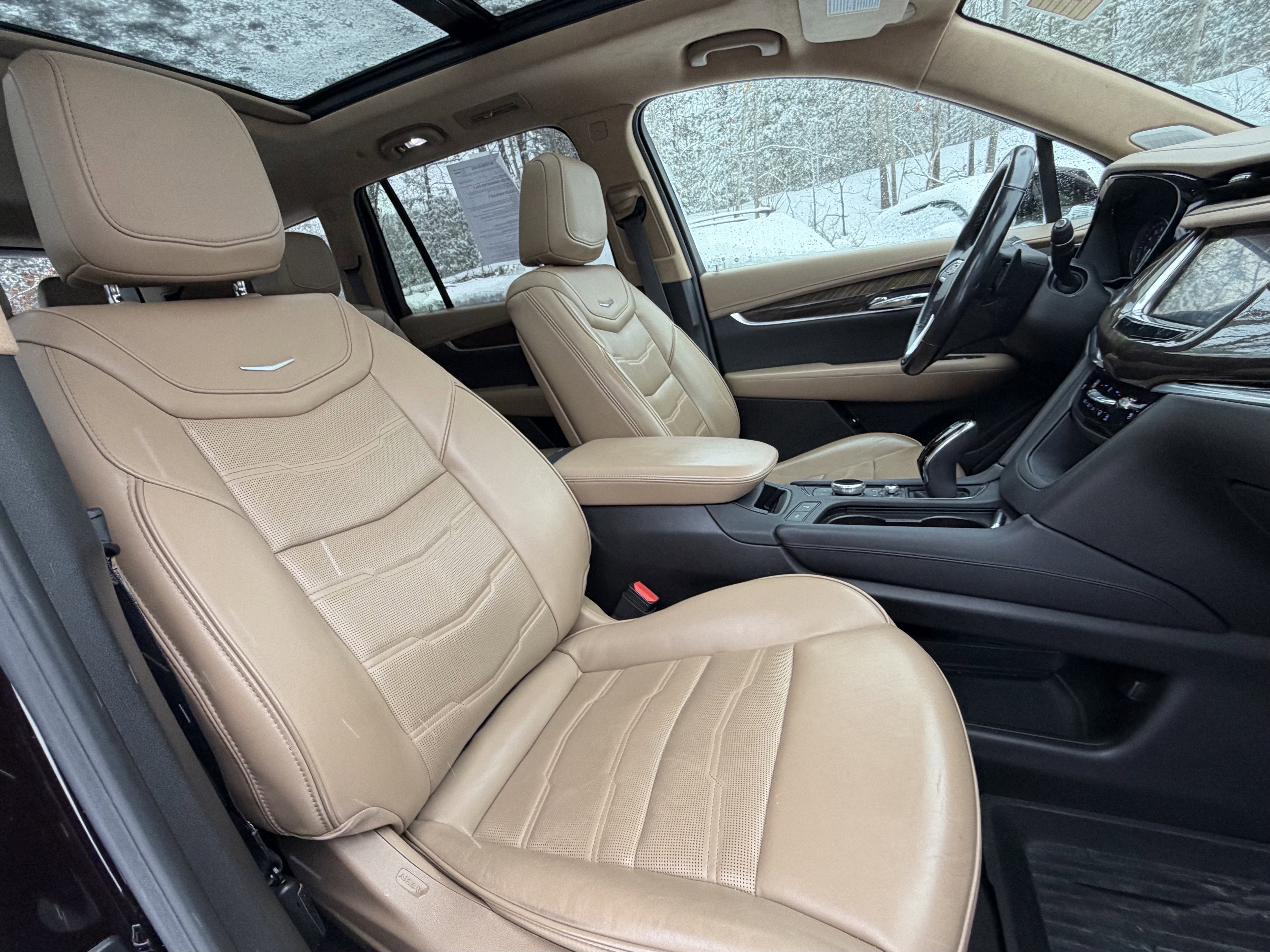 2020 Cadillac XT6 Premium Luxury