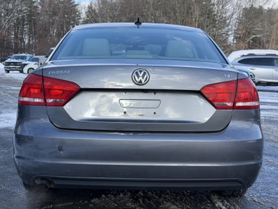2015 Volkswagen Passat 1.8T Limited Edition