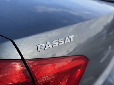 2015 Volkswagen Passat 1.8T Limited Edition