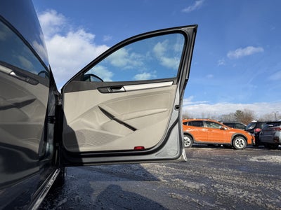 2015 Volkswagen Passat 1.8T Limited Edition